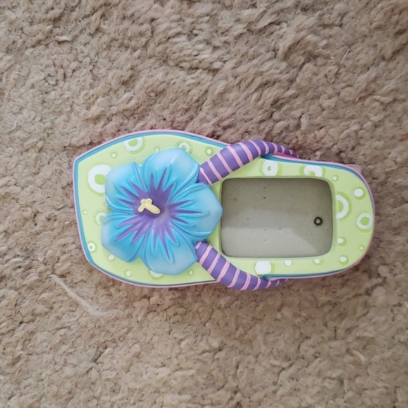 Picture frames, flip flop, sunglasses, hibiscus flower small picture frame - Picture 2 of 5